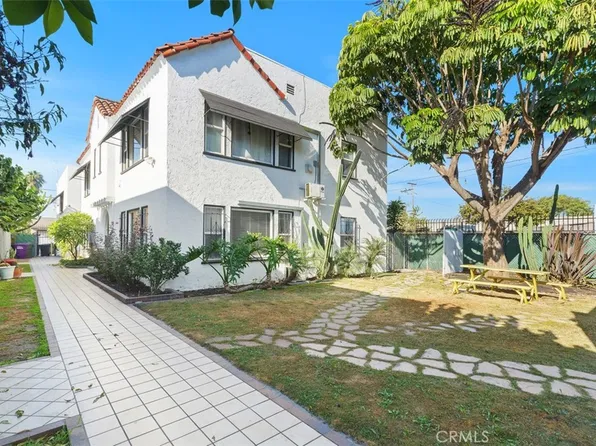 1861 Pacific Ave, Long Beach, CA 90806