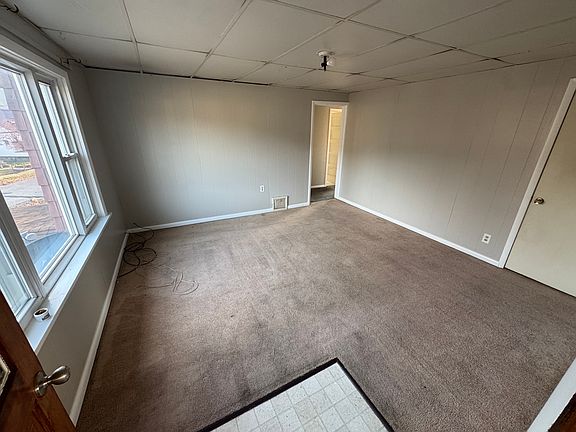 3rd image of 3779 1/2 Highland Ave #1/2