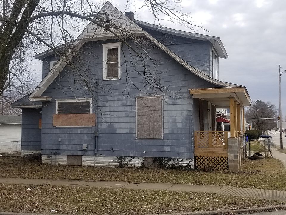 2nd image of 1378 N Monroe St