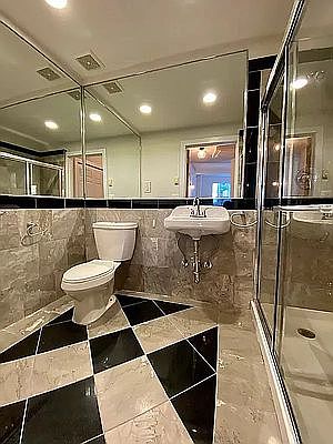 5th image of 29-28 41st Ave #510