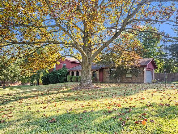 5th image of 2524 Poplar Ridge Dr