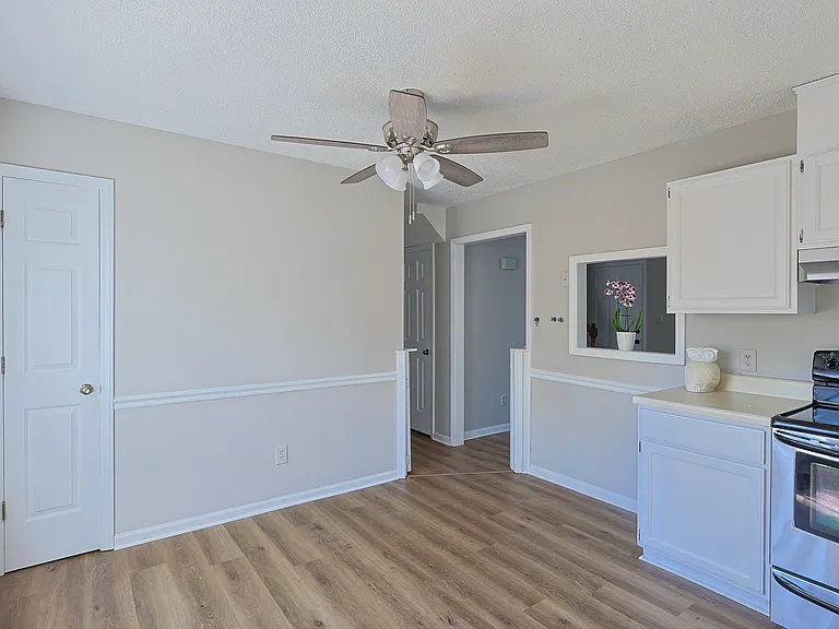 153 Abercrombie Rd — Photo 6