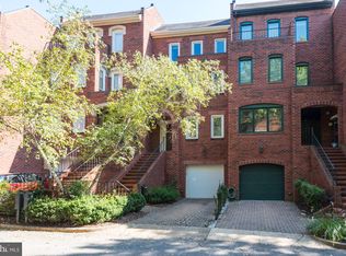 3925 Georgetown Ct NW, Washington, DC 20007