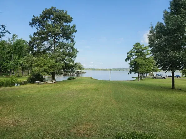 22 Pine Ridge Rd, Zwolle, LA 71486
