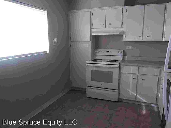 2nd image of 78 W Walnut St #10796206