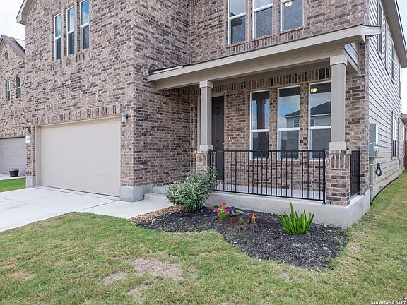 3rd image of 3914 SUNFIELD DR