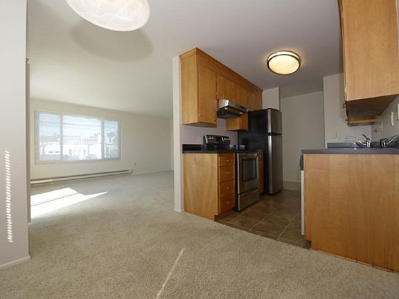 3rd image of 6401 24th Ave NW APT 104
