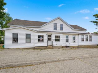 7 Slater St, Webster, MA 01570