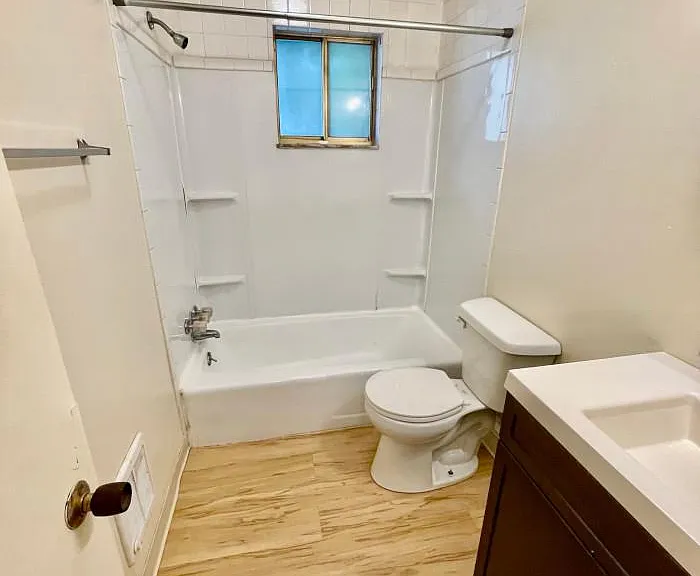 6350 Forward Ave #11 — Photo 44