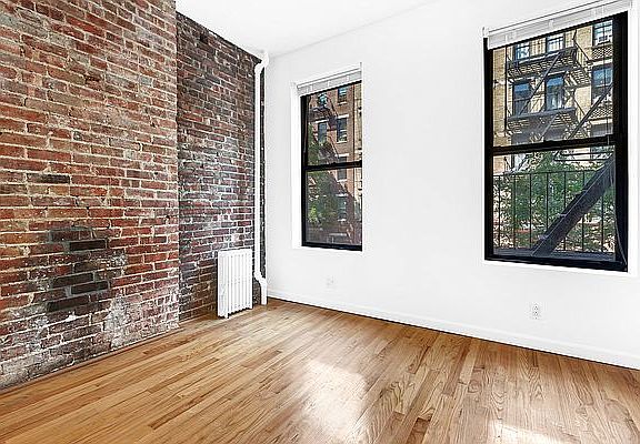 4th image of 408 W 48th St APT 3FE