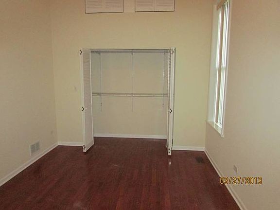 KING SIZE BEDROOM