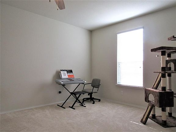 4th image of 3101 Montserrat Creek Dr