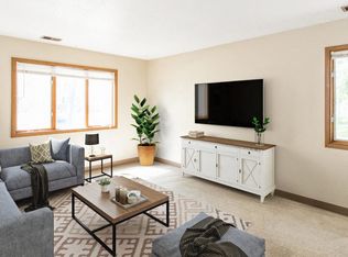 754 S Phillips Ave #16, Sioux Falls, SD 57104
