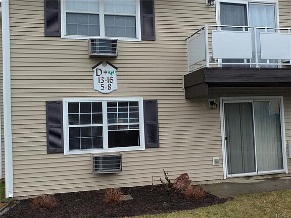 2nd image of 100 Hillside Dr APT D8