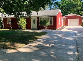 1951 Fairview Ct, Salem, OH 44460
