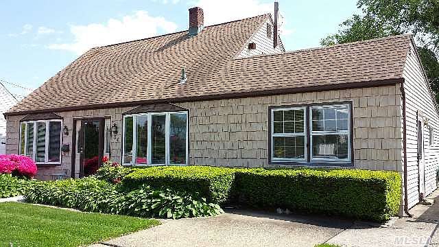 1st image of 34 Beaver Ln