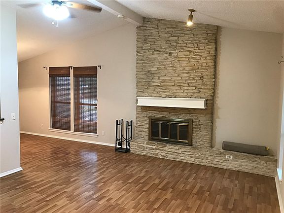 2nd image of 2408 Orleans Dr