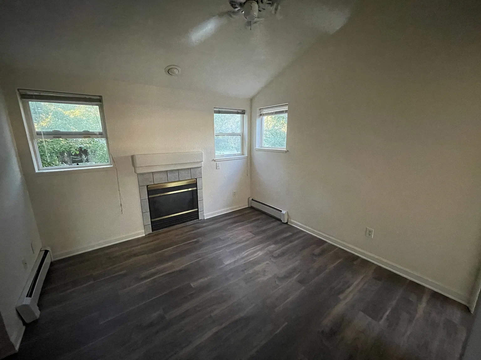 2 bed, 500 sqft, $2,750 — Photo 4