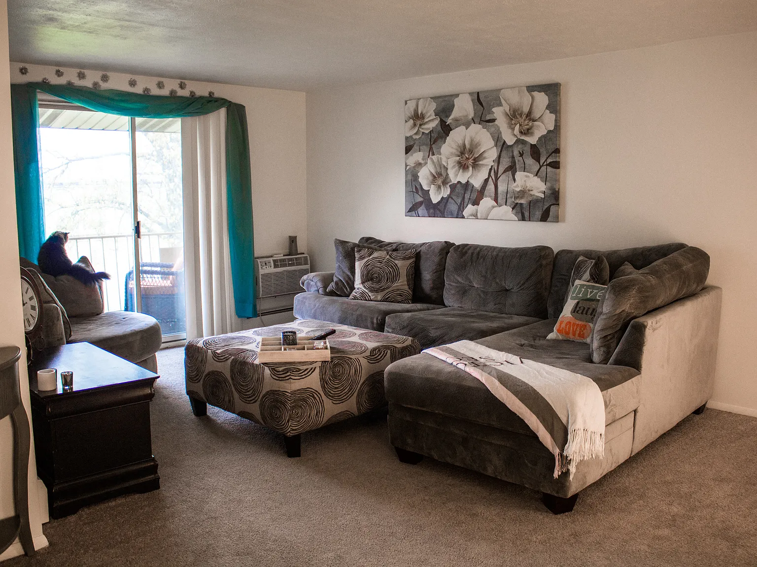 Kingston Place Apartments — Photo 2