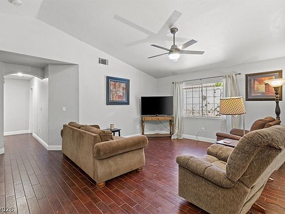 5th image of 1228 Autumn Ridge Cir