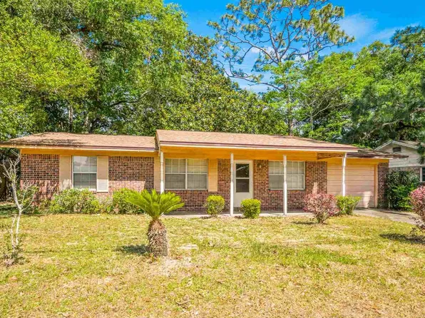 4484 Landes Dr, Pensacola, FL 32505