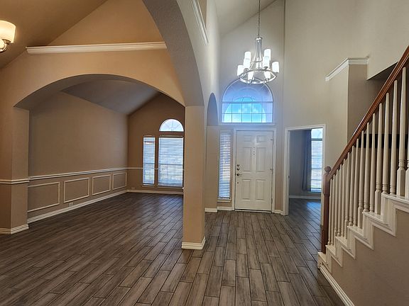 4th image of 420 Misty Ln