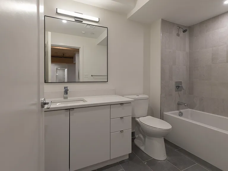 11 Lenox St #403 — Photo 14