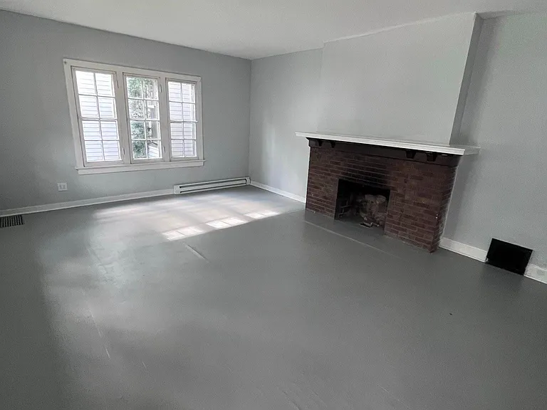 640 Jefferson Ave — Photo 7