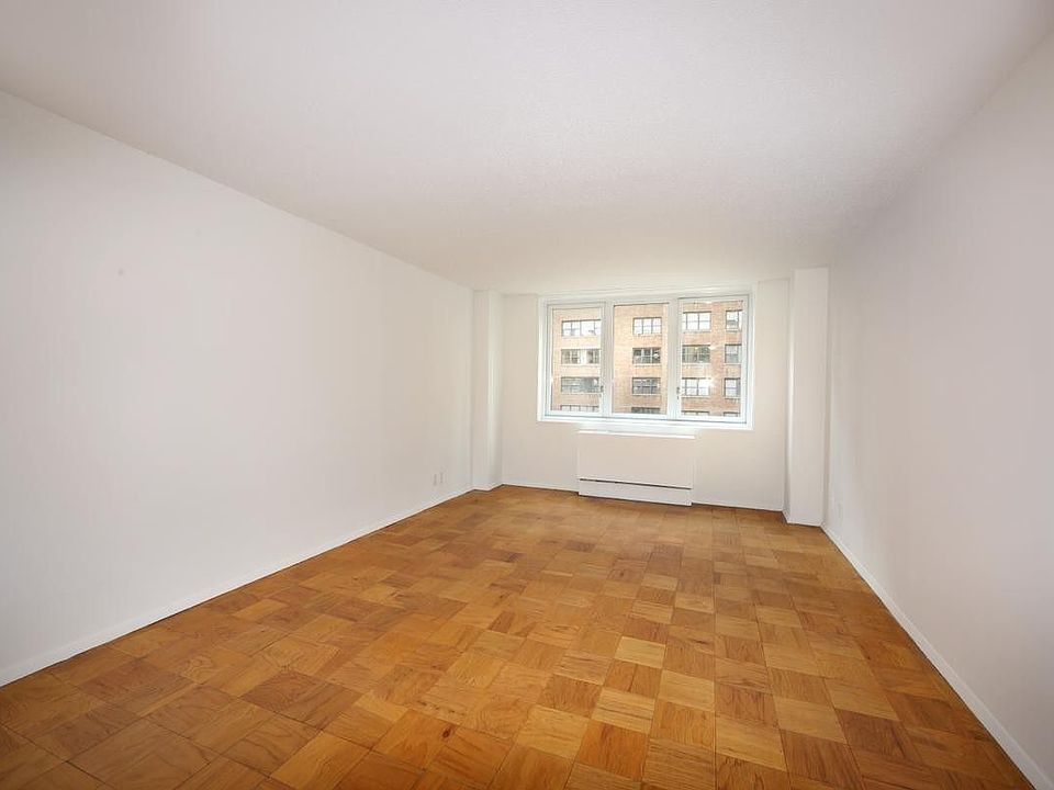 1st image of 115 E 34th St APT 13F