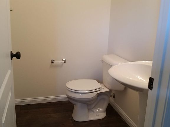 5th image of 1121 Gemstone Pointe Dr
