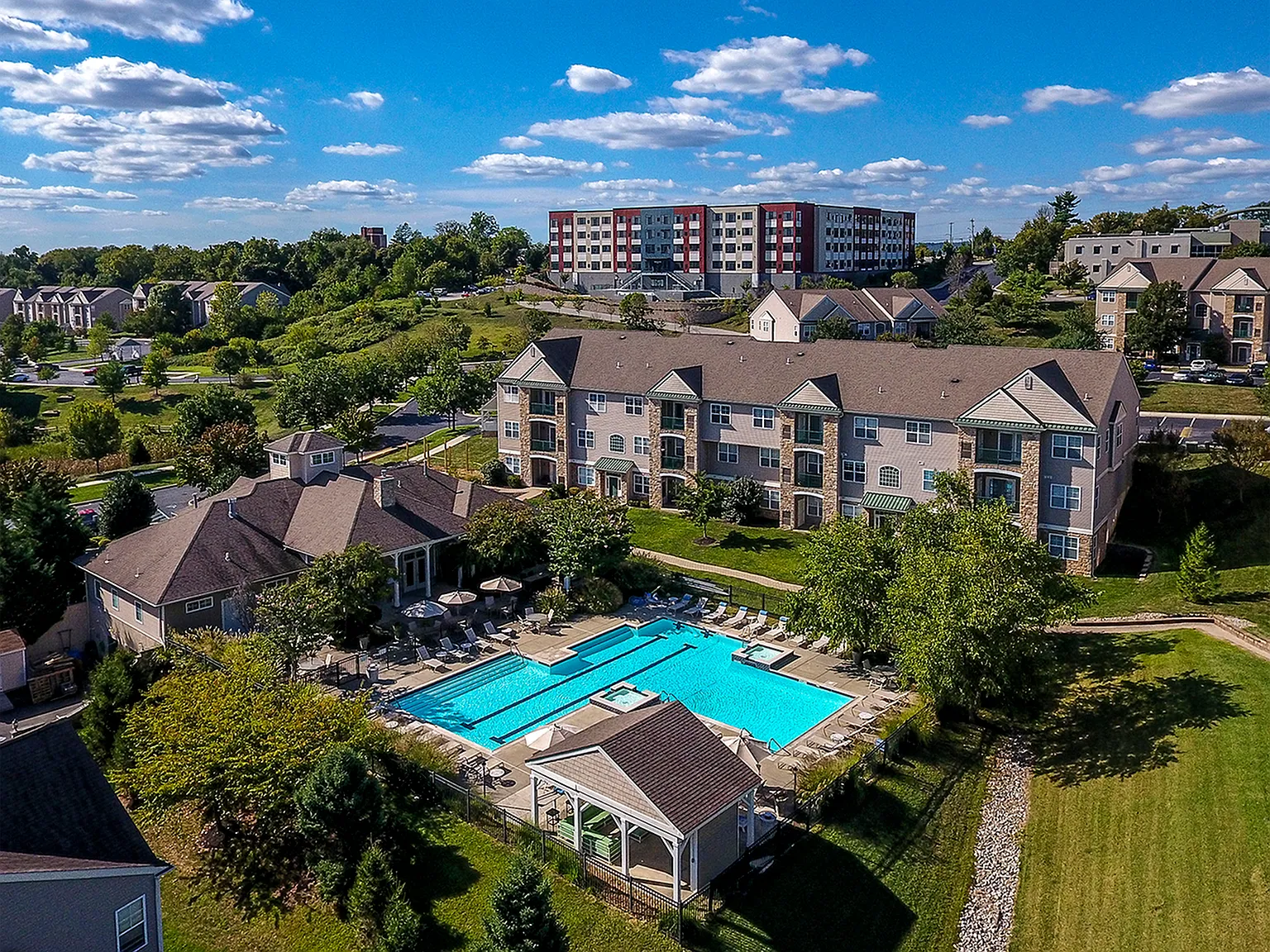 Plymouth Pointe — Photo 1