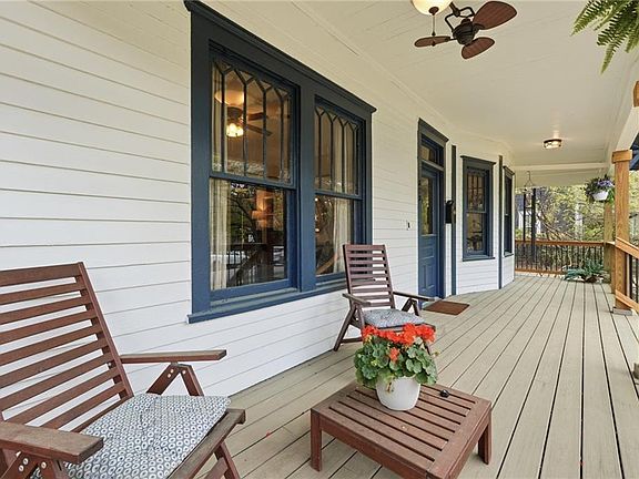 4th image of 373 Oakdale Rd NE