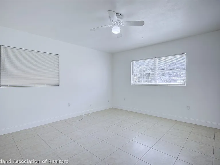 1061 Lake Sebring Dr — Photo 18