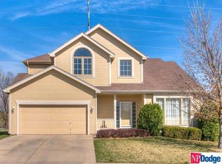 17308 Pierce Cir, Omaha, NE 68130