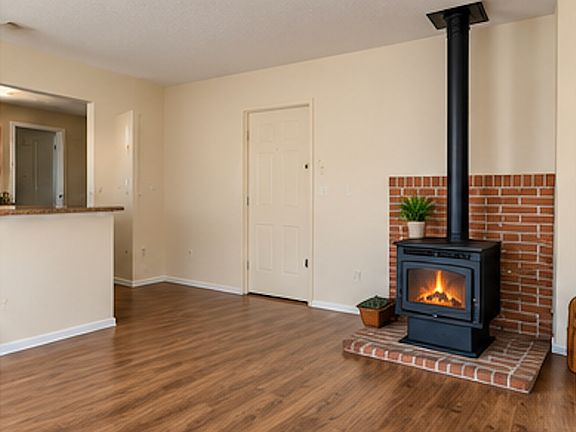 5th image of 12505 Partridge Ln