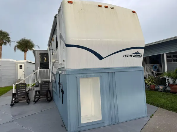 6633 SE 51st Lane, Okeechobee, FL 34974