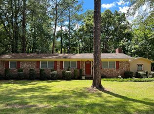 1019 June Ave, Douglas, GA 31533