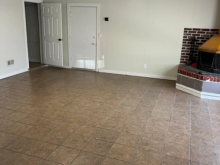 3405 Olympic Ave — Photo 28