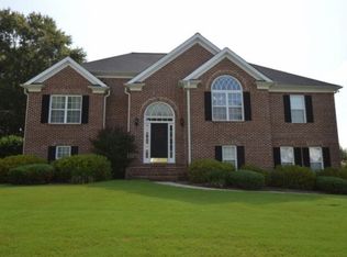 67 Planters Dr, Cartersville, GA