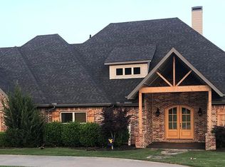 2287 Riverfront Ln, Fayetteville, AR 72703