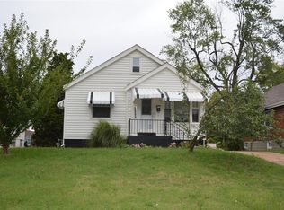 8669 North Ave, Saint Louis, MO 63114