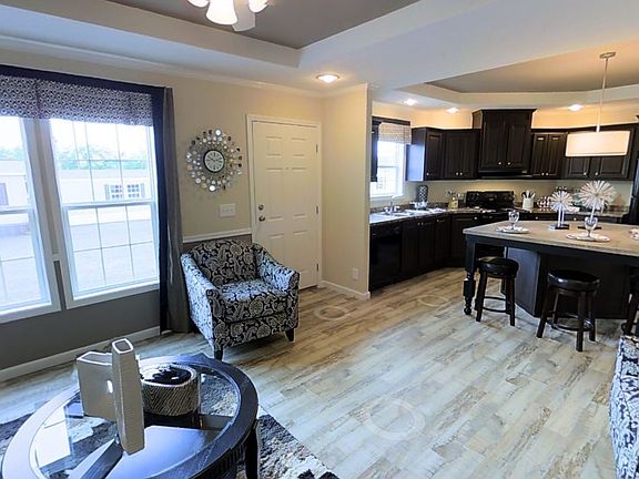 2nd image of 454 Birchwood Dr