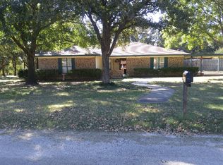 243 Rambling Oaks Rd, Graham, TX 76450