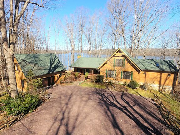 3rd image of 6039 Lost Cove Dr