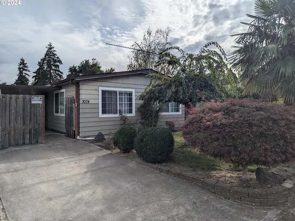 3074 Surfwood Dr NE, Salem, OR 97305