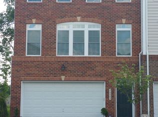 26085 Huntwick Glen Sq, Aldie, VA 20105