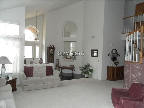 3rd image of 8408 Squaw Valley Ave