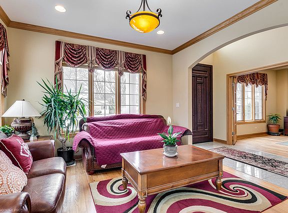 5th image of 3130 Bellwood Ln