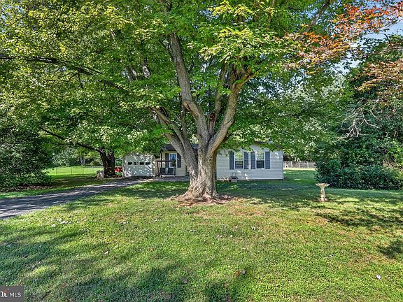 3rd image of 7332 Damascus Rd