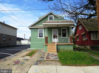 10 E Maple Ave, Brookhaven, PA 19015